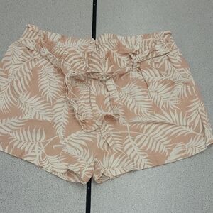 Hope & Harlow Pink/White Linen Shorts Size M